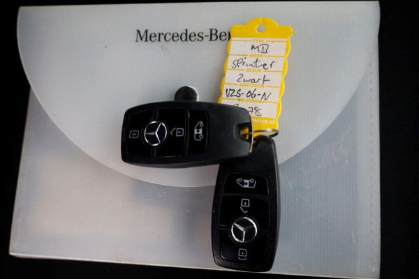 Mercedes-Benz Sprinter 316 CDI 163pk L2H2 RWD Airco/LED/Trekhaak 3500kg 03-2020