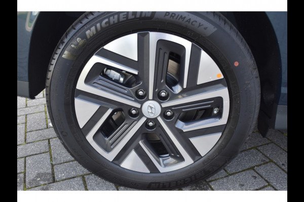 Hyundai Kona EV Fashion 64 kWh EV FASHION 64 KWH VAN € 46.090,00 VOOR € 36.107,- | UIT VOORRAAD LEVERBAAR