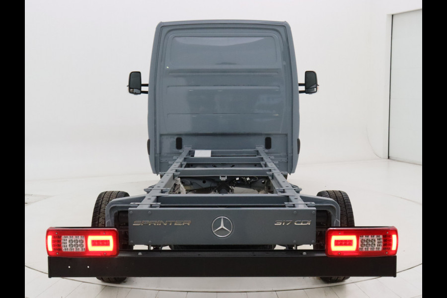 Mercedes-Benz Sprinter 317 Chassis Cabine L3 Nieuw Achterwielaandrijving | 10.25 MBUX | 9G Automaat | 24 maanden Mercedes-Benz Certified Garantie