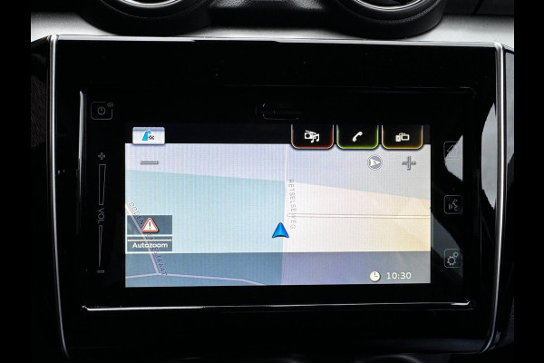 Suzuki Swift 1.2 Style Smart Hybrid / Navigatie + Camera / Adaptive Cruise / Climate Control / Stoelverwarming