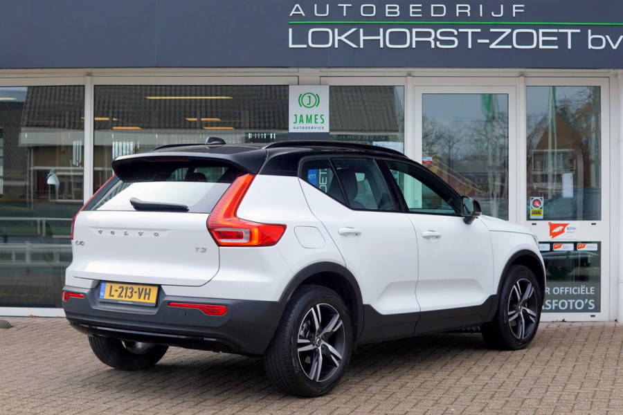 Volvo XC40 1.5 T3 165 PK Business Pro | R-Design | Trekhaak | Nieuwstaat