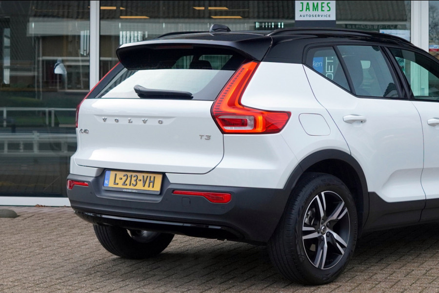 Volvo XC40 1.5 T3 165 PK Business Pro | R-Design | Trekhaak | Nieuwstaat