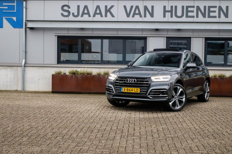 Audi Q5 55 TFSI e Quattro Competition Pro Line S S-Line 367pk Automaat! 1e|DLR|Panoramadak|Virtual Cockpit|LED Matrix|ACC|Black|21