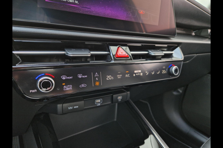 Kia Niro EV DynamicPlusLine 64.8 kWh Automaat | Schuif-/kanteldak | Leder | Camera | Navi | 17" Velgen | Stuur-/stoelverwarming | Key-Less | PDC | Cruise | LED |