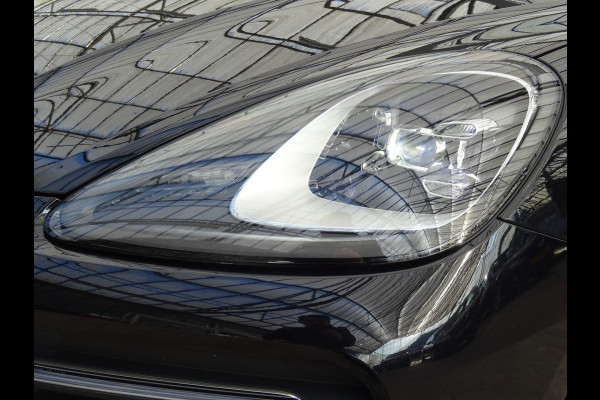 Porsche Cayenne 3.0 E-Hybrid * PANORAMADAK * LUCHTVERING * BOSE !!
