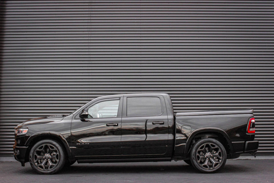 Dodge Ram 1500 5.7 V8 4x4 CREW CAB LIMITED 2022 12DKM / NIEUWSTAAT / COMPLETE HISTORY / FULL OPTIONS / LUCHTVERING / GROOT NAVI