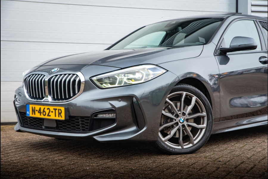 BMW 1-serie 118d High Executive M Pakket Panodak Navi Stoelve