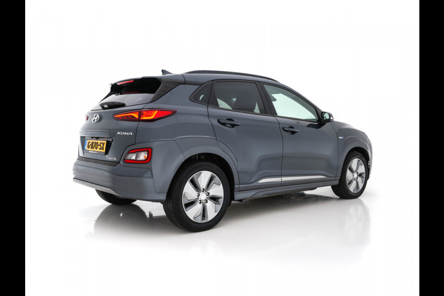 Hyundai Kona EV Premium 64 kWh (INCL-BTW) *ACC | HUD | VOLLEDER | KEYLESS | KRELL-AUDIO | CAMERA | BLIND-SPOT | NAVI-FULLMAP | ECC | PDC | LANE-ASSIST | DAB | COMFORT-SEATS | VIRTUAL-COCKPIT*