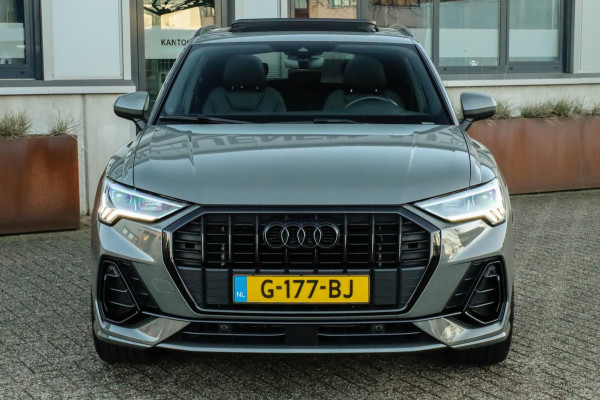 Audi Q3 35 TFSI 1.5TFSI S Line Pro Line S 150pk S-Tronic 1e|Panoramadak|Virtual Cockpit|LED Matrix|Leder|B&O|20inch|Black|Trekhaak