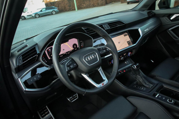 Audi Q3 35 TFSI 1.5TFSI S Line Pro Line S 150pk S-Tronic 1e|Panoramadak|Virtual Cockpit|LED Matrix|Leder|B&O|20inch|Black|Trekhaak