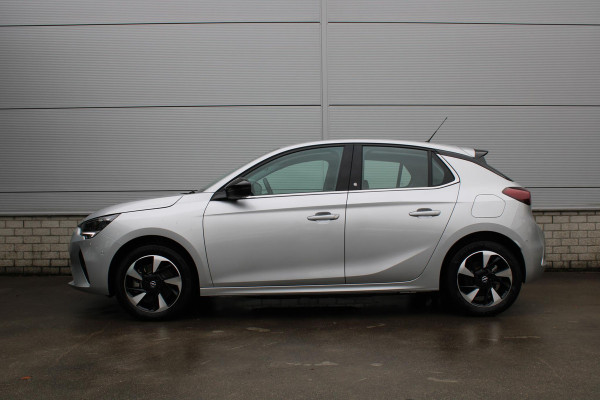 Opel CORSA-E Level 3 50 kWh | NAVIGATIE | CARPLAY | ACHTERUITRIJCAMERA | € 8.191,- actiekorting!