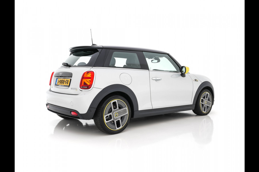 MINI Mini Electric Charged 33 kWh Mini-Excitement-Pack [3-Fase] (INCL-BTW) *FULL-LEATHER | HARMAN/KARDON-AUDIO | FULL-LED | KEYLESS | CAMERA | NAVI-FULLMAP | ECC | PDC | CRUISE | SPORT-SEATS | DIGI-COCKPIT | DAB | HUD | AMBIENT-LIGHT | 17"ALU*