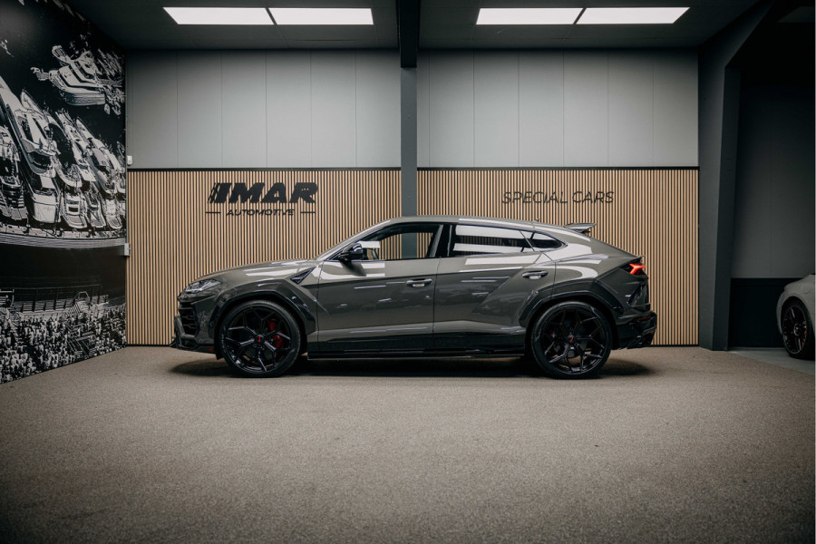 Lamborghini Urus Urban 4.0 V8 Urus Full Urban Pack met Novitec Wheels and Exhaust!