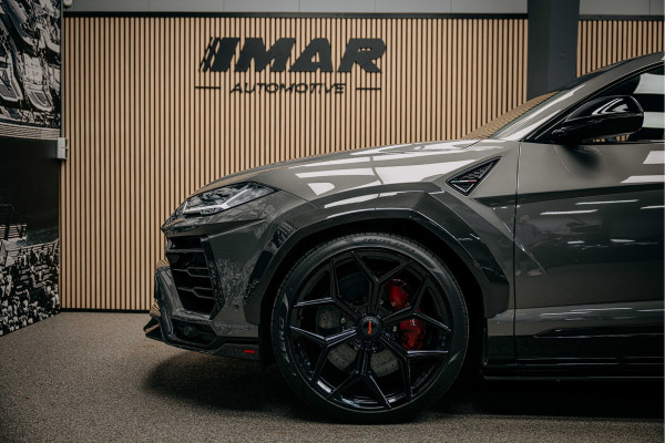 Lamborghini Urus Urban 4.0 V8 Urus Full Urban Pack met Novitec Wheels and Exhaust!