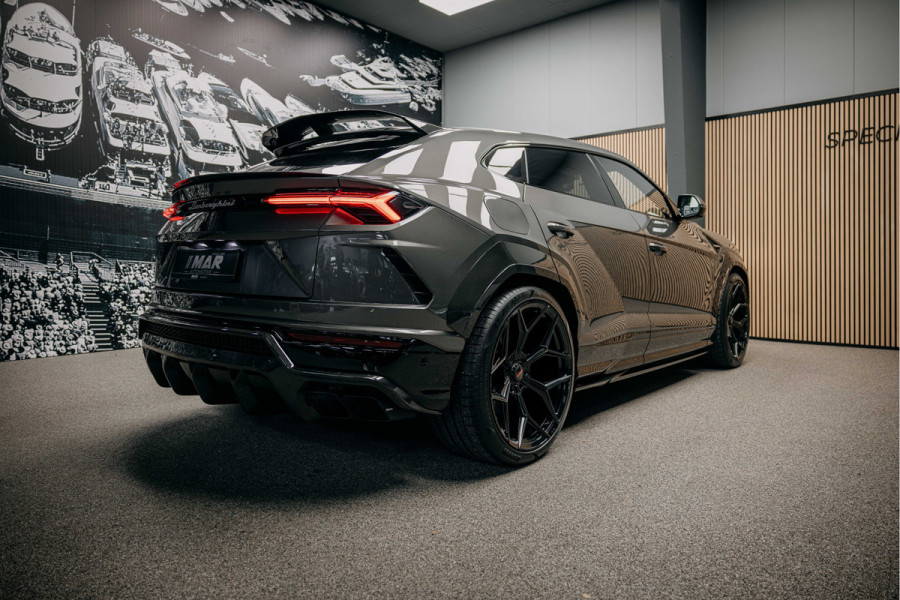 Lamborghini Urus Urban 4.0 V8 Urus Full Urban Pack met Novitec Wheels and Exhaust!