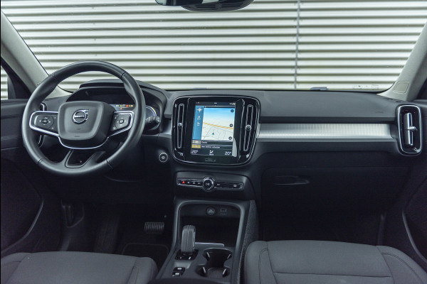 Volvo XC40 T4 Aut. Plug-in Hybrid Inscription Expression Navigatie Parkeercamera 211pk