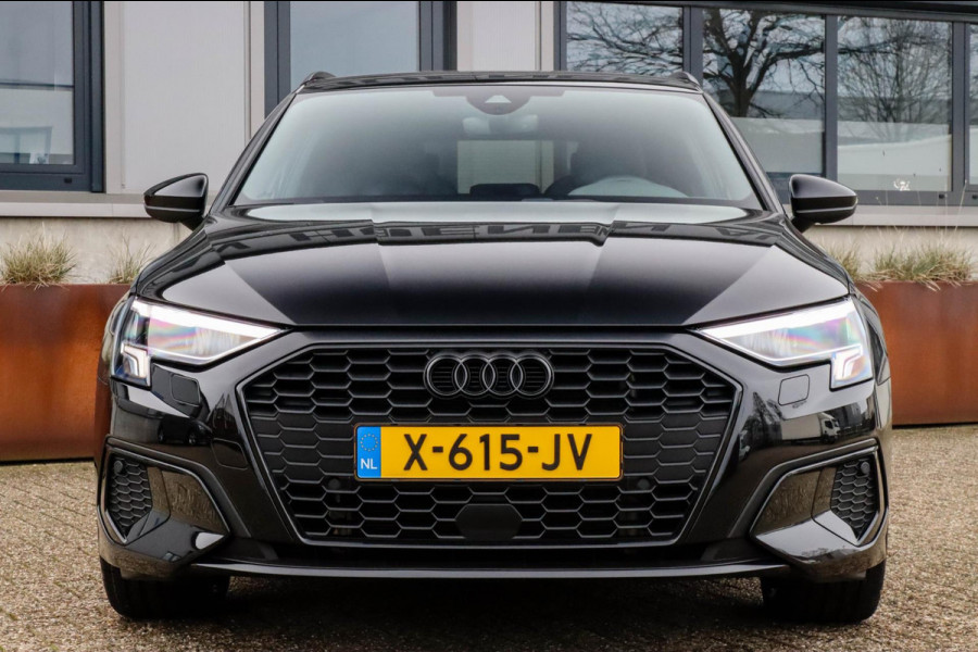 Audi A3 Sportback 40 TFSI e PHEV S Edition S-line 204pk S-Tronic 1e Eig|Dealer|Kuipstoelen|Virtual Cockpit|LED Matrix|ACC|Black|19