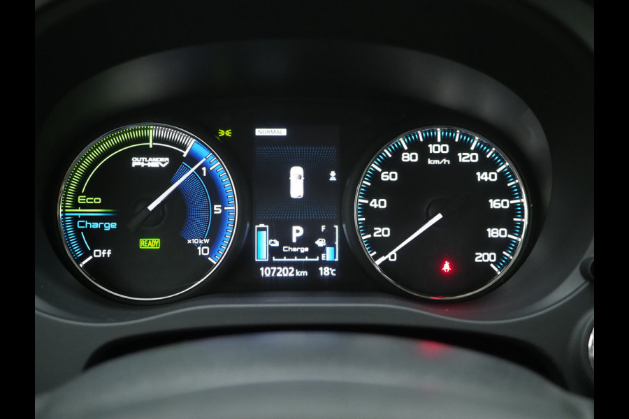 Mitsubishi Outlander 2.4 PHEV Intense | Keyless | Camera | LED | Stoelverwarming