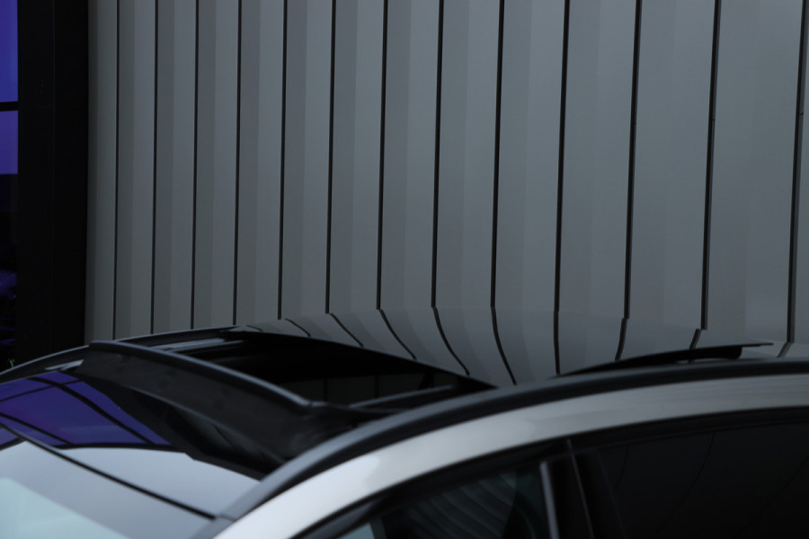 Mercedes-Benz C-Klasse Estate 300e AMG Aut9 313PK | Head-up | Keyles-go | ACC | Massage | Pano | Sfeerverlichting | Leder | Memory | 2022.