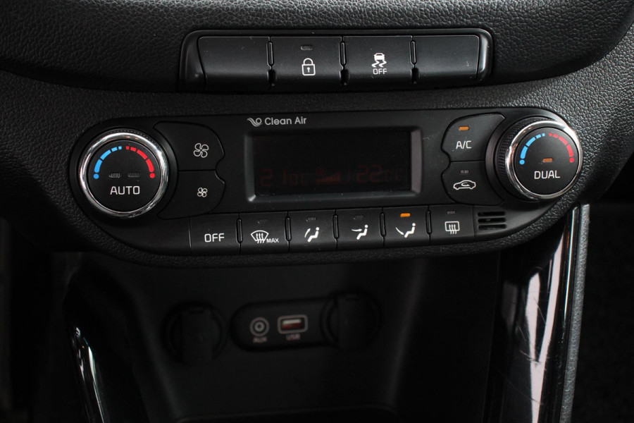 Kia cee'd Sportswagon 1.6 CRDi Business DynamicLine | Navigatie | Camera | Climate Control | Lichtmetalen Velgen | Handel/Export!