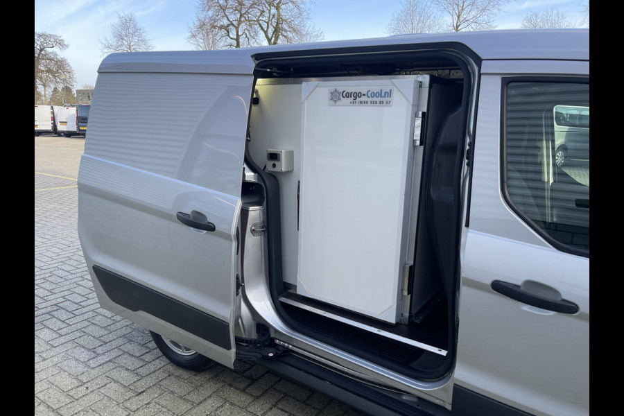 Ford Transit Connect 1.5 TDCI 100pk automaat L2 Trend / rijklaar € 12.950 ex btw / lease vanaf € 256 / Cargo Cool box koeling op accu en 220V aansluiting / airco / cruise / navi !