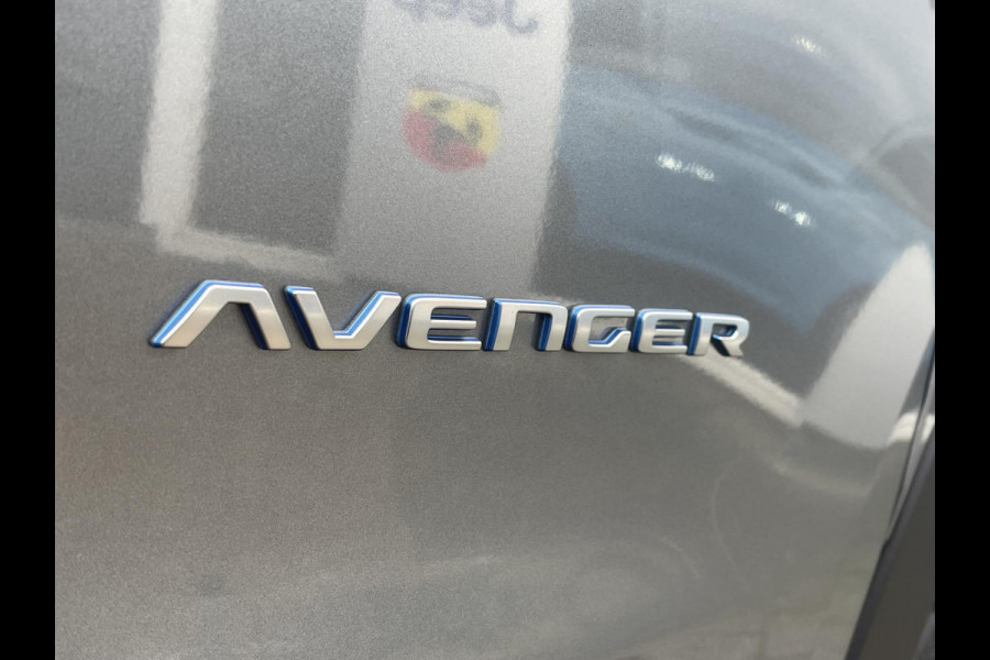 Jeep Avenger Summit 54 kWh