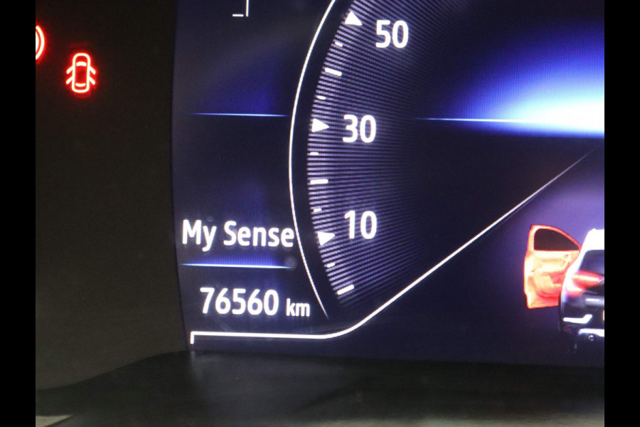 Renault Captur TCe 140pk Intens ALL-IN PRIJS! Camera | Climate | Navi | Parksens. v+a | 18" Velgen