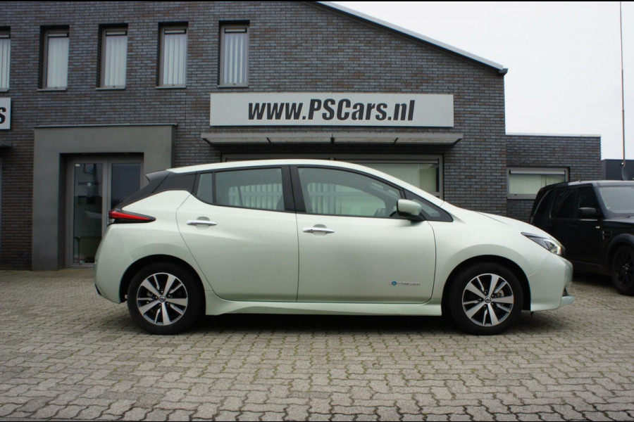 Nissan Leaf 40 kWh Camera|Navigatie|Stoel-Stuurverwarming