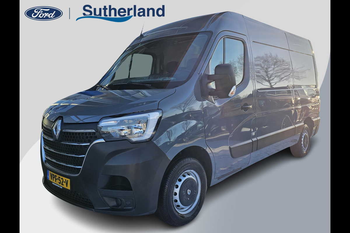 Renault Master T35 2.3 dCi 135 L2H2 135 PK | Navigatie | PDC v+a | Camera | Trekhaak | Airco | Cruise control | Stuurwielbediening | Nette auto!