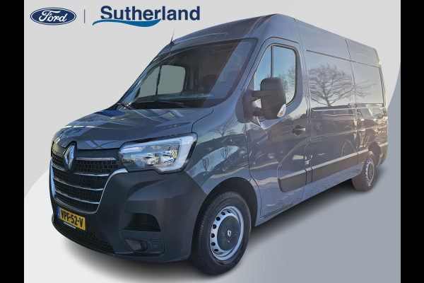 Renault Master T35 2.3 dCi 135 L2H2 135 PK | Navigatie | PDC v+a | Camera | Trekhaak | Airco | Cruise control | Stuurwielbediening | Nette auto!