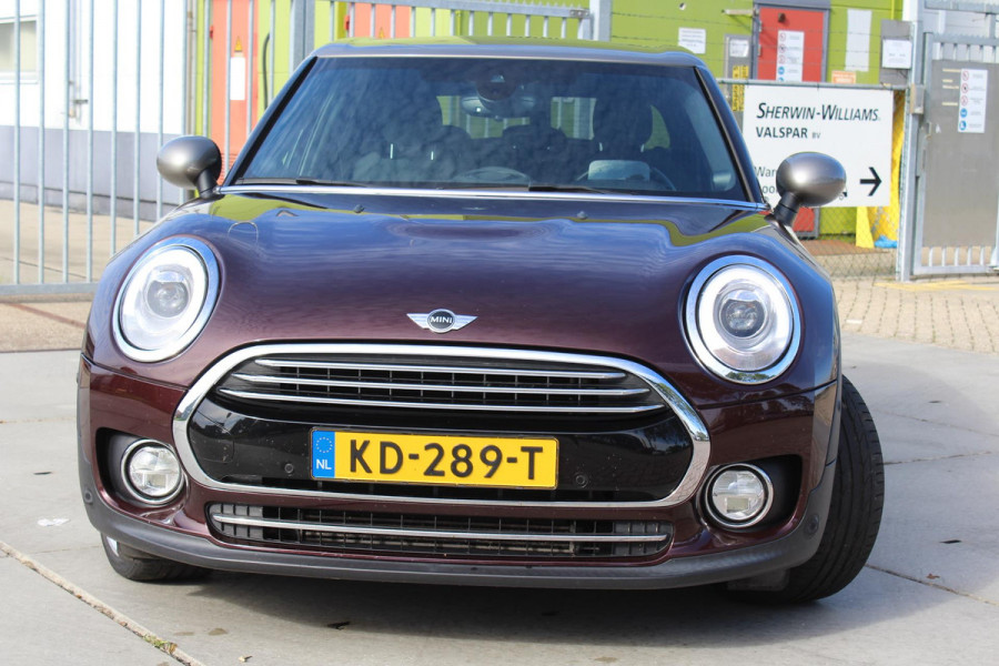 MINI Clubman 1.5 Cooper Chili Serious Business AUTOMAAT NAP CAMERA KEYLESS NAVI CLIMA DEALER ONDERHOUDEN