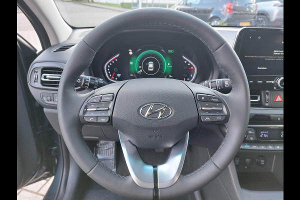 Hyundai i30 1.0 T-GDi MHEV Comfort Smart Cruise en Climate Control | Navigatie | Snelheidsbordenherkenning | Parkeersensoren, achter | Achteruitrijcamera