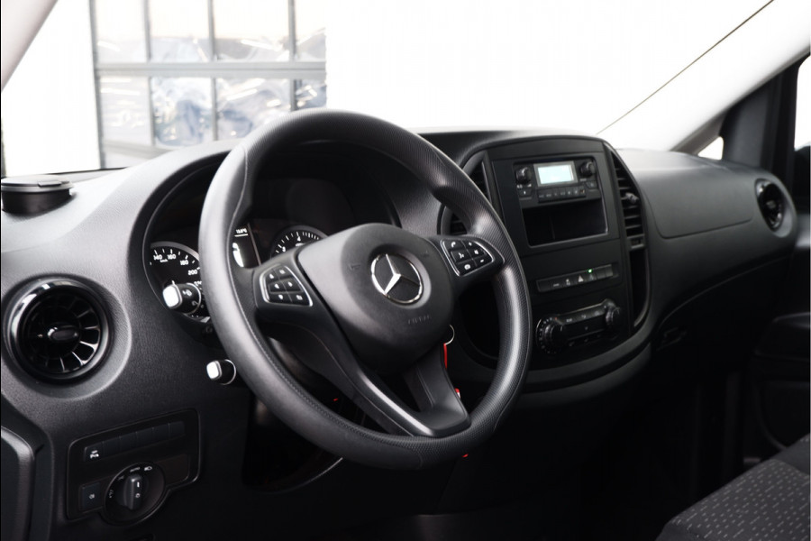 Mercedes-Benz Vito 116 CDI / Aut / DC / 2x Schuifdeur / Led-Xenon / 6-persoons / Vol Opties / NIEUWSTAAT