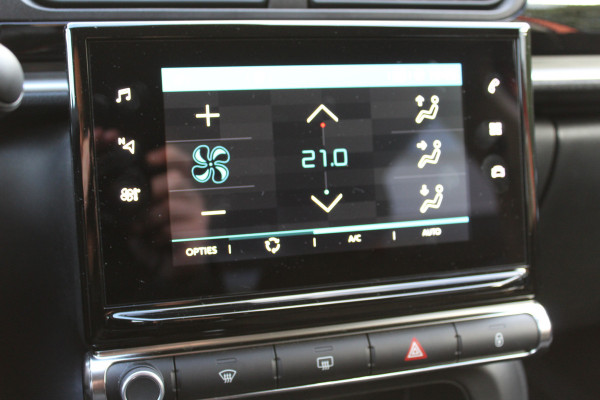 Citroën C3 1.2 PureTech Shine | ACTIEMAAND! | Navigatie | Keyless | Stoelverwarming