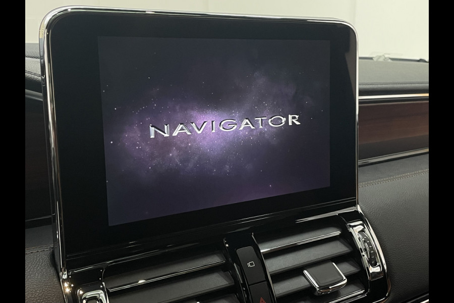 Lincoln Navigator Lang Preferred Blacklabel