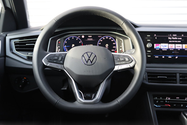 Volkswagen Taigo 110PK DSG R-Line Business Camera, 18 INCH, IQ-Light