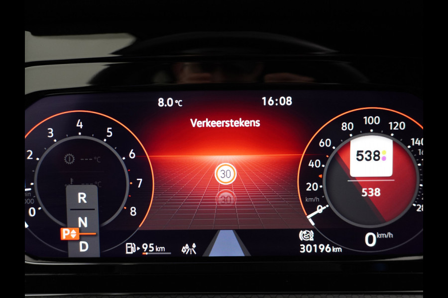 Volkswagen Golf 8 GTI CLUBSPORT AUT. 301 PK Navi IQ.Drive DSG (Acc+Lane-Assist+Side-assist) Virtual Apple Android Carplay Adaptive-Cruise Cockpi ACC Chroompakket Front-asist Keyless PrecCash Sport Onderstel Dakspoiler