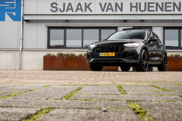 Audi Q5 50 TFSI e Quattro Competition Pro Line S S-Line 299pk Automaat! NIEUW MODEL|Luchtvering|Panoramadak|Virtual Cockpit|Matrix