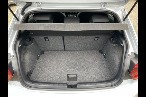 Volkswagen Polo 1.0 TSI R-line | Org. NL-auto | panoramadak | full options |