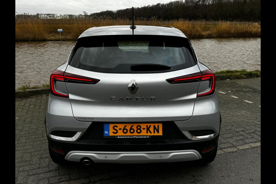 Renault Captur 1.3 TCe 155 Initiale Paris nw staat