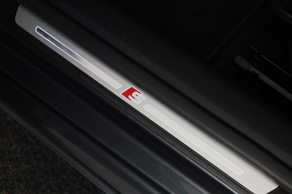 Audi A5 Sportback 35 TFSI S edition Competition 149 pk S-Tronic | Verlengde garantie | Navigatie | Panoramadak | Parkeersensoren achter | Stoelverwarming | S-Line