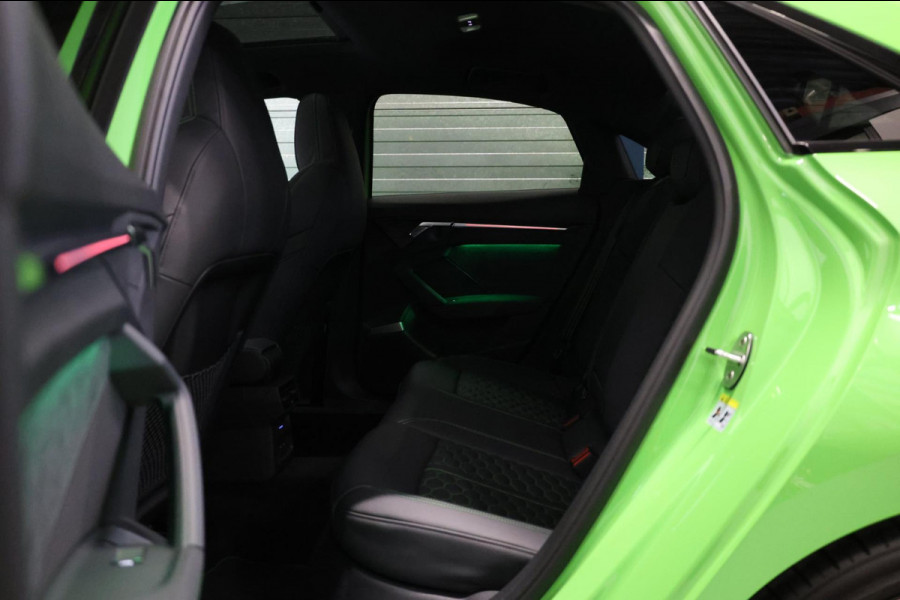 Audi RS3 Limousine 2.5 TFSI quattro MATRIX-LED/VIRTUAL/HUD/B&O/SFEER/PANORAMADAK/LEDER/19" LMV/360/LINE/ACC/ECC/FABRIEKSGARANTIE!