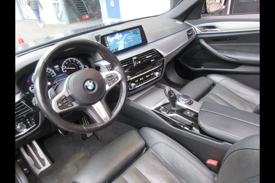 BMW 5 Serie Touring 540i xDrive High Executive Leer Pano