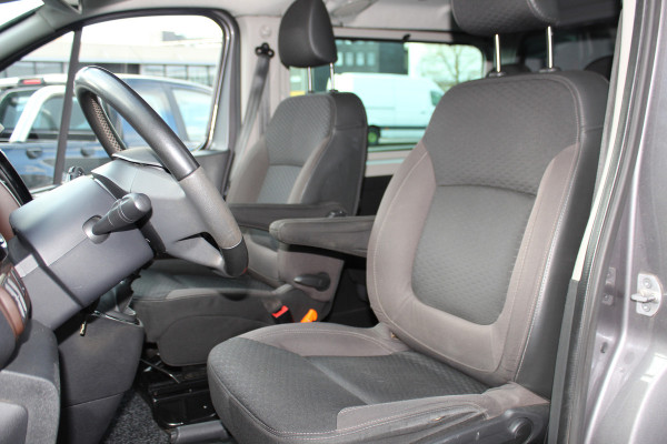 Fiat Talento 1.6-145pk MJ EcoJet L2H1 Dubb. Cabine SX. Nette, goed onderhouden wagen die u nog jaren tot dienst kan zijn. Airco, cruise control, camera, parkeersensoren, navigatie, telefoonvoorb., LM wielen, Isofix, trekhaak, metallic lak, cruise cntrl, schuifdeur li+re etc.