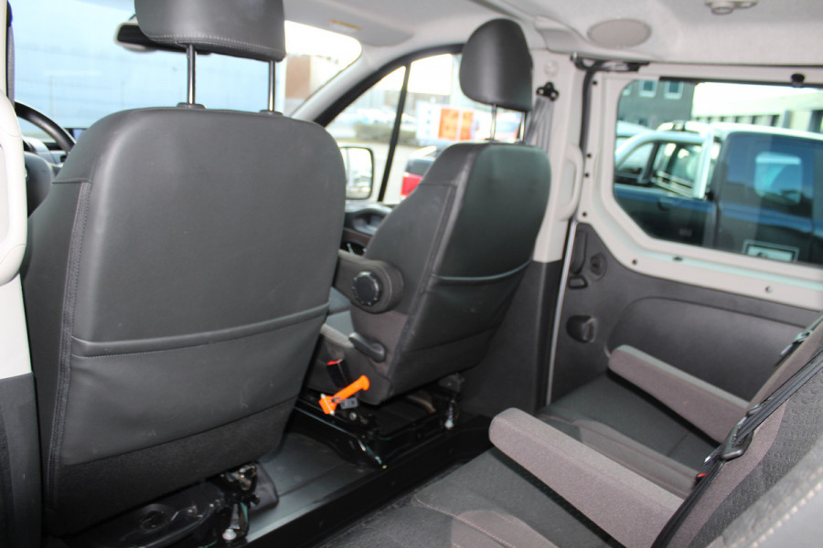 Fiat Talento 1.6-145pk MJ EcoJet L2H1 Dubb. Cabine SX. Nette, goed onderhouden wagen die u nog jaren tot dienst kan zijn. Airco, cruise control, camera, parkeersensoren, navigatie, telefoonvoorb., LM wielen, Isofix, trekhaak, metallic lak, cruise cntrl, schuifdeur li+re etc.