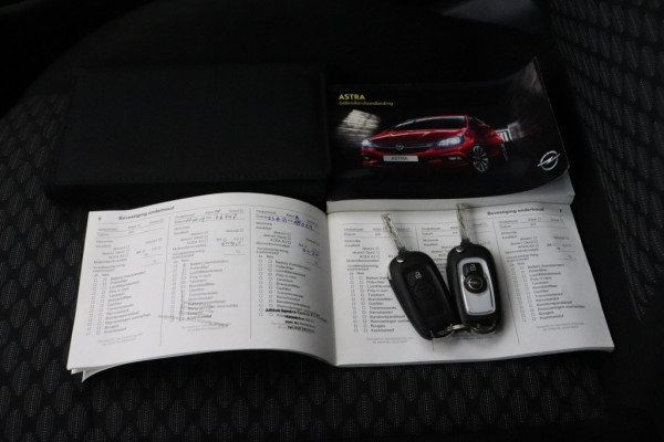 Opel Astra 1.6 CDTI Sports Tourer Online Edition