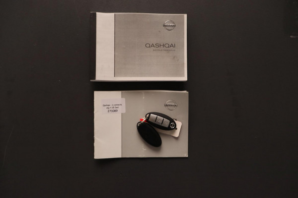 Nissan QASHQAI 1.2 N-Connecta Pano/dak Rondomzicht/Camera Navigatie