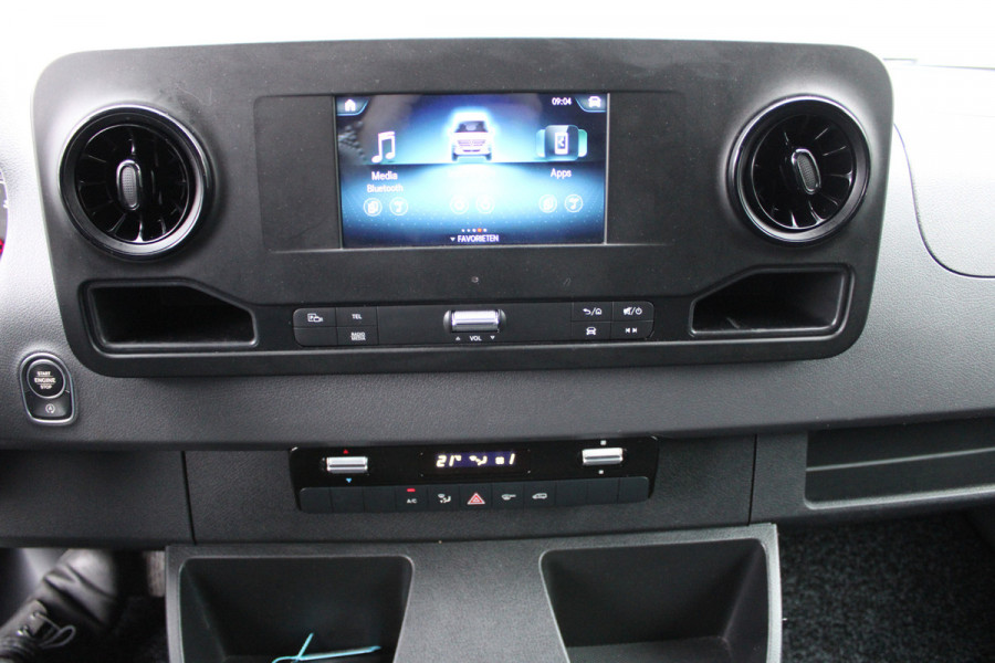 Mercedes-Benz Sprinter 317 CDI L3H2 MBUX met camera, Geveerde stoel, Apple Carplay / Android Auto