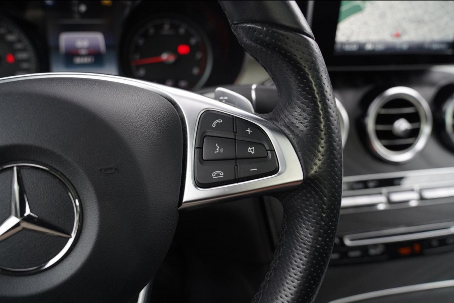 Mercedes-Benz GLC 250 4MATIC AMG Sport Edition Premium | 63S AMG LOOK |Panorama | Trekhaak | Stoelverwarming | LED | Camera