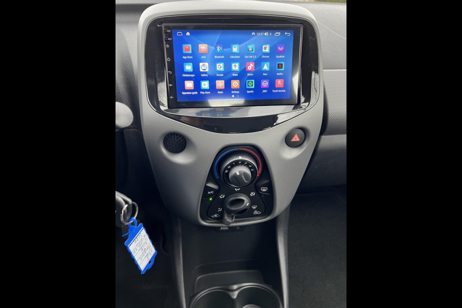 Peugeot 108 1.0 e-VTi Camera, Airconditioning, Apple CarPlay, Navigatie, Bluetooth, 1e eigenaar en Boekjes aanwezig